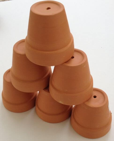 Mini Terra Cotta Clay Pots - Set of 6 Mini Terra Cotta Clay Pots - Set of 6