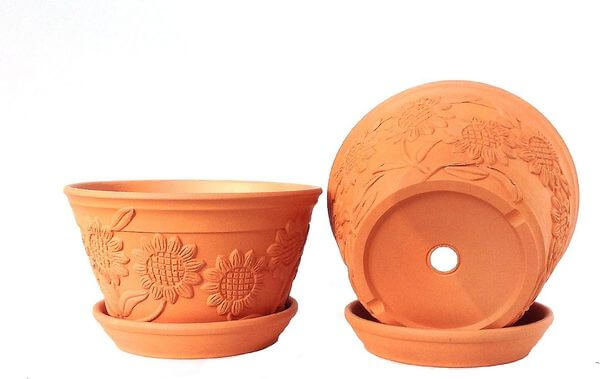 Raised Sunflower Embellished Natural Terra Cotta Garden Pots Raised Sunflower Embellished Natural Terra Cotta Garden Pots